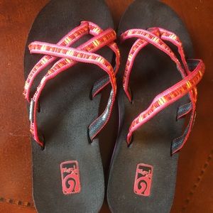 Teva mush sandals